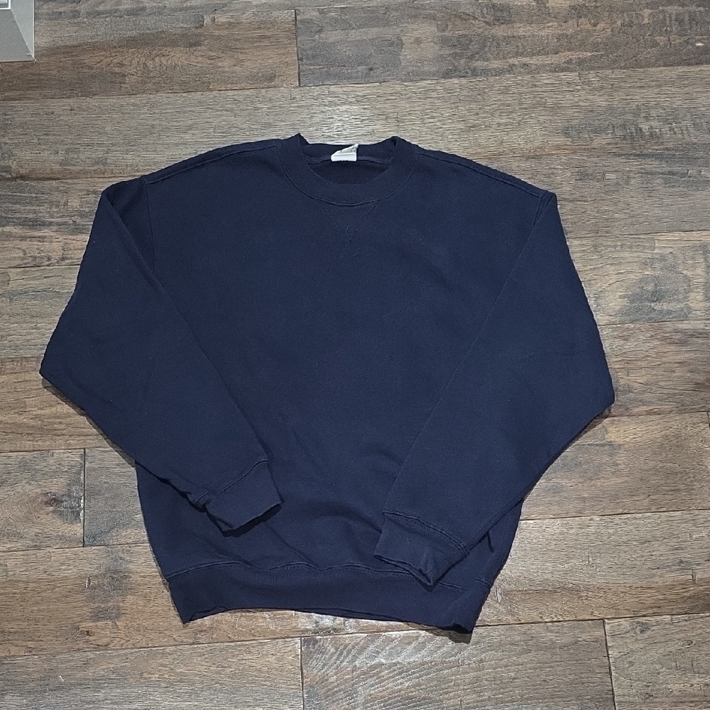 GAP Men's Deep Blue Crewneck Sweater